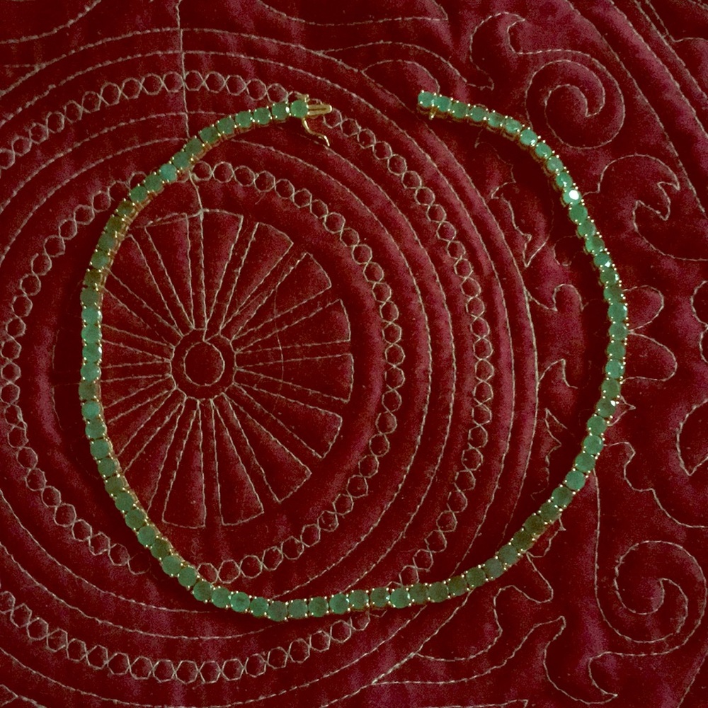 Genuine gold and emerald tennis necklace